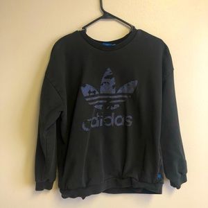 Adidas Crew with Pockets